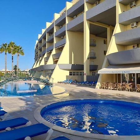 Condominio Do Mar Lagos Luaran gambar