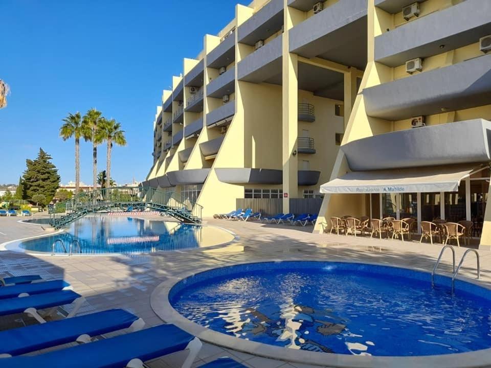 Condominio Do Mar Lagos Luaran gambar